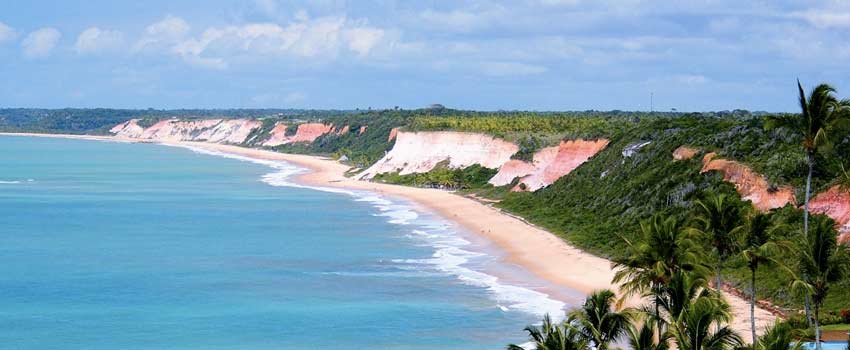 Arraial d Ajuda: onde ficar, praias, bares e vida noturna